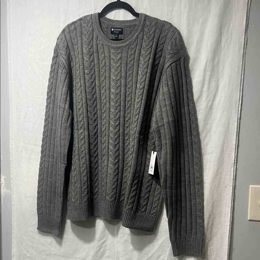 Stylish Gray Cable Knit Crewneck Sweater.  CAJA. # 3